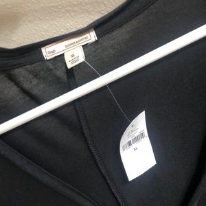 GAP Tops - Gap black top GAP Tops - Gap black top